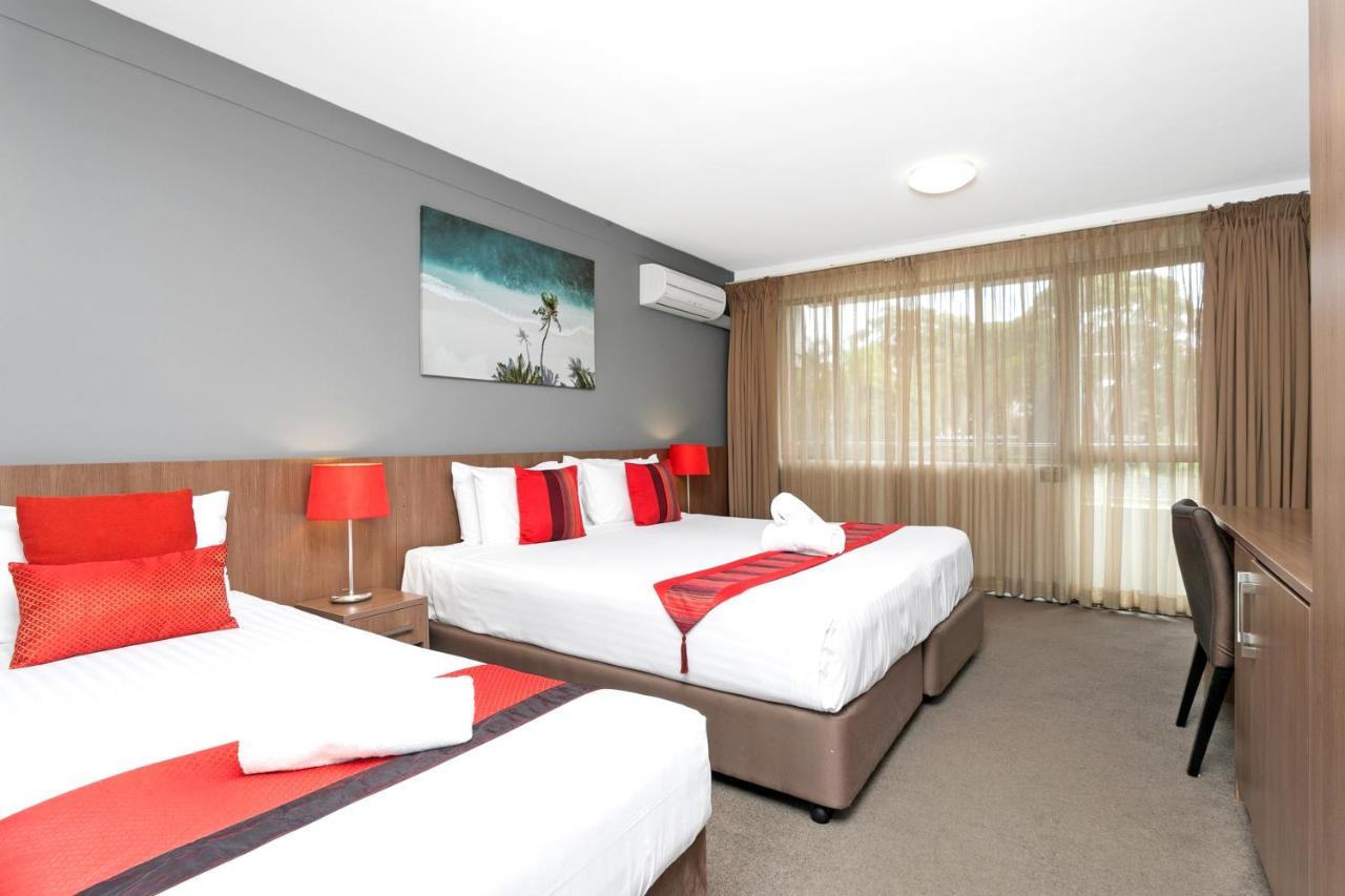 Peninsula Nelson Bay Motel And Serviced Apartments מראה חיצוני תמונה