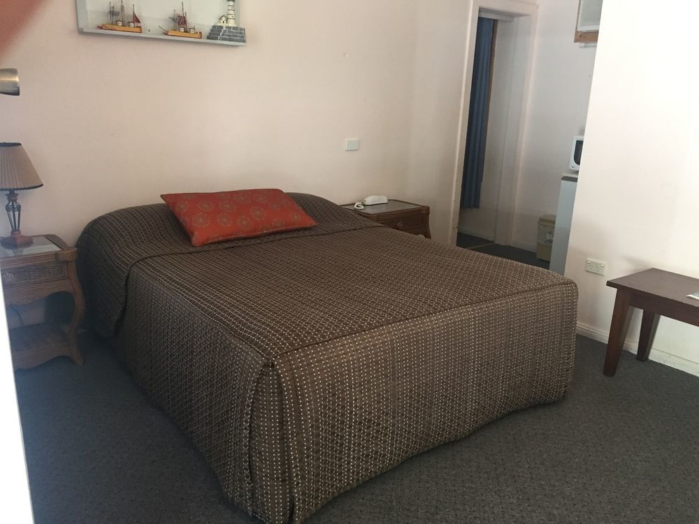 Peninsula Nelson Bay Motel And Serviced Apartments מראה חיצוני תמונה